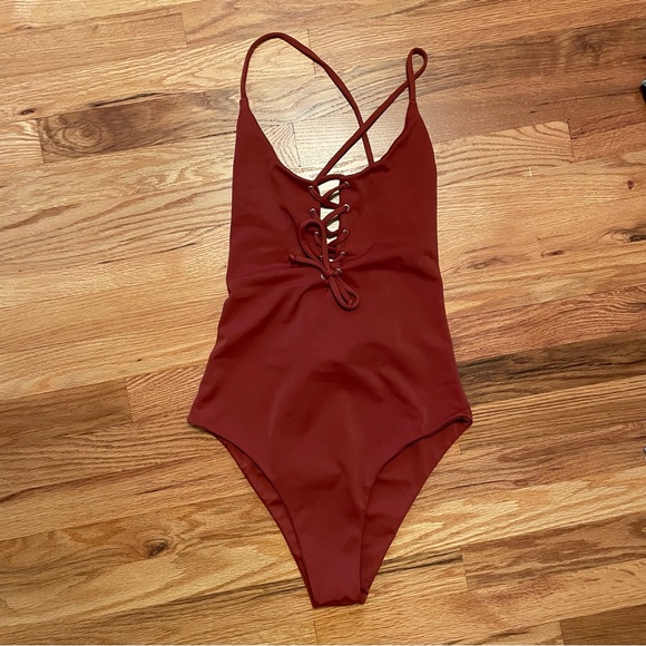 Reposh ☀️ Hanakini Sexy One Piece - Picture 7 of 11